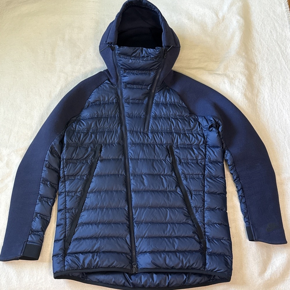 Nike Sportswear Tech Fleece AeroLoft Women's Down Jacket Navy Blue Sz M Hooded